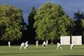 Hounslow in to bowl
